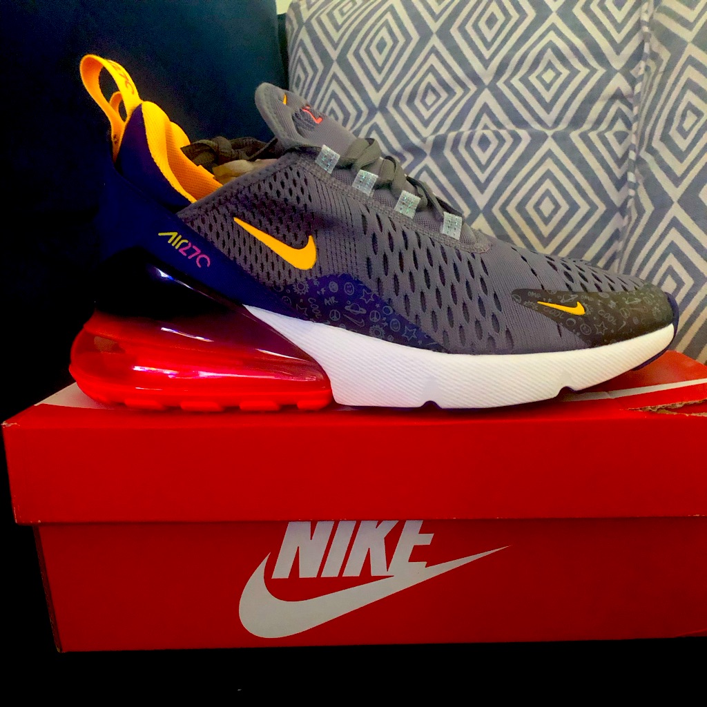 Nike Air Max 270 Size 6y Brand New Never Worn
